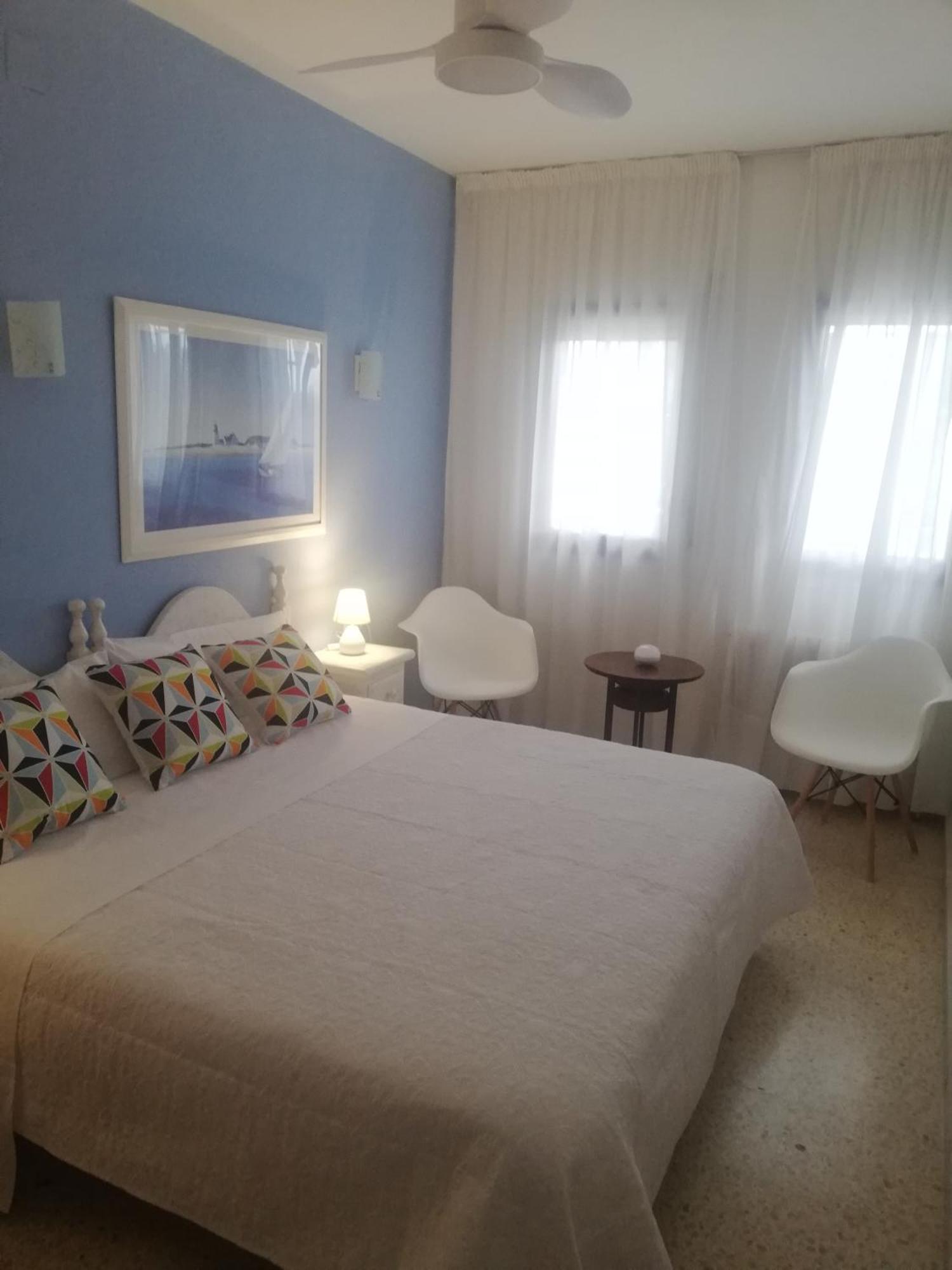 Hostal Los Pinares Lloret de Mar Kültér fotó