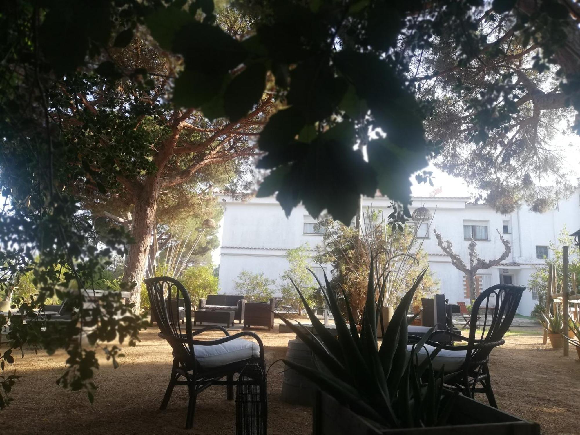 Hostal Los Pinares Lloret de Mar Kültér fotó