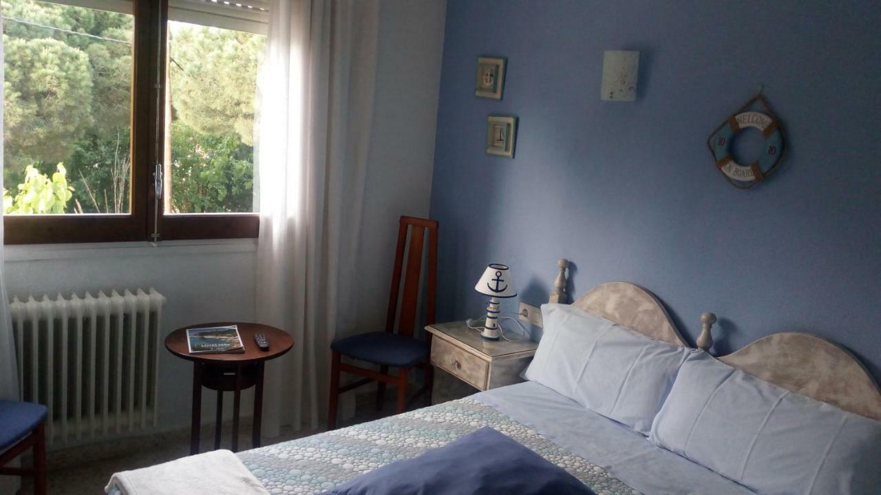 Hostal Los Pinares Lloret de Mar Kültér fotó
